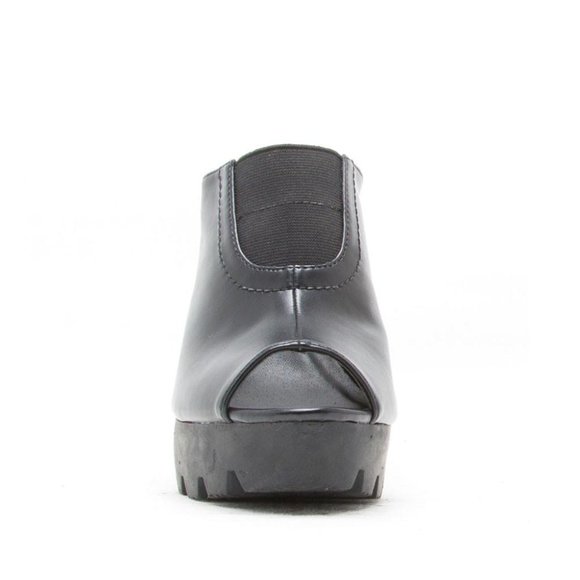 Platform Mules Size 7! (Last Pair Sale!) - Picture 3 of 4